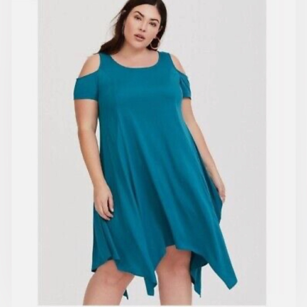 Torrid Mini Challis Turquoise Cold Shoulder Handkerchief Hem Dress, Size 1x